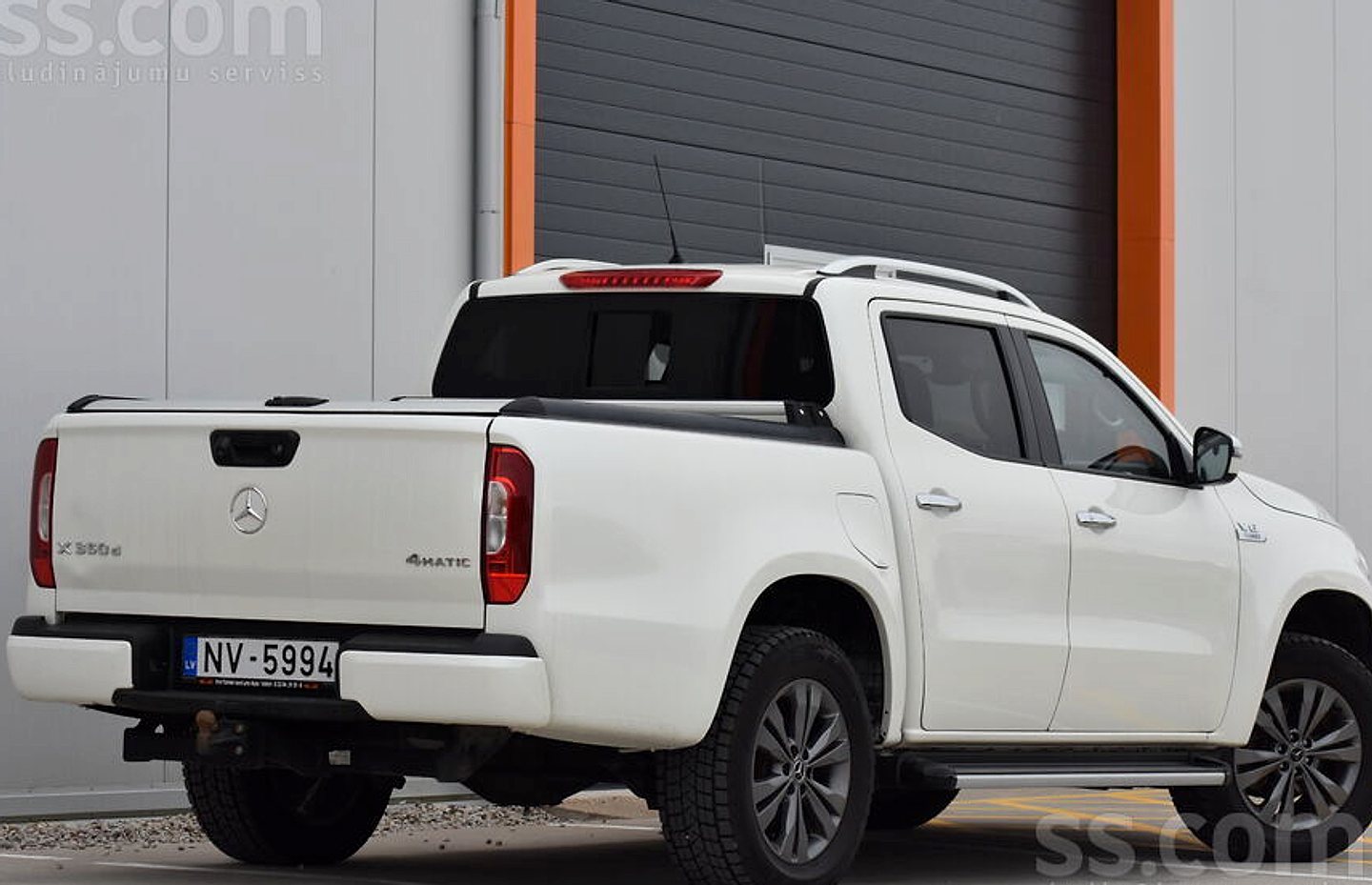 Mercedes-Benz X350 — foto 4