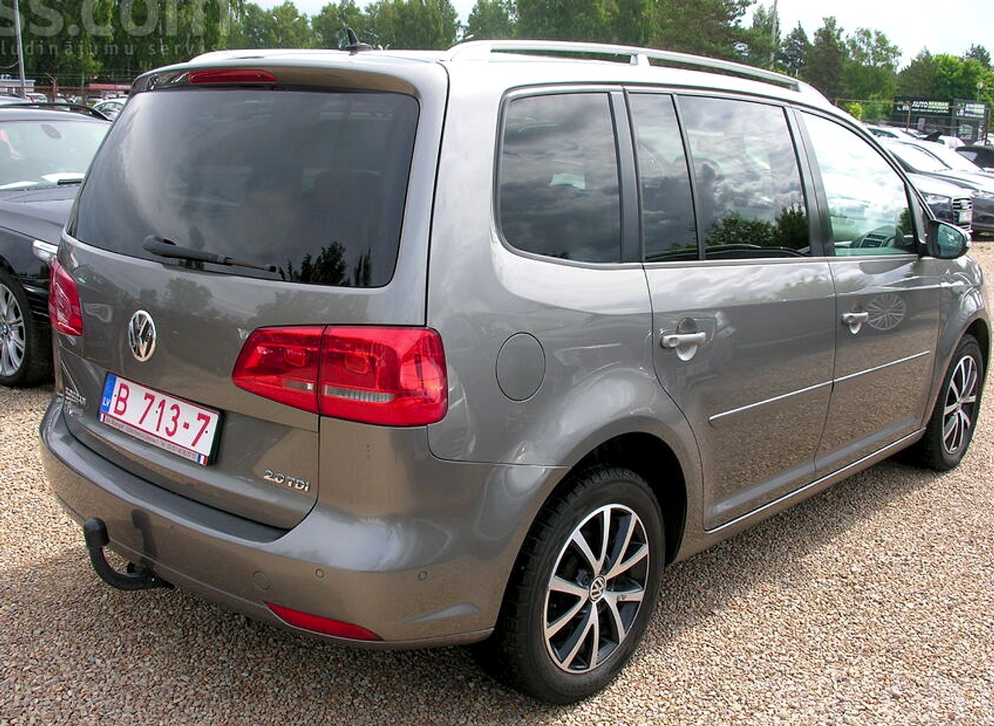 Volkswagen Touran — foto 3