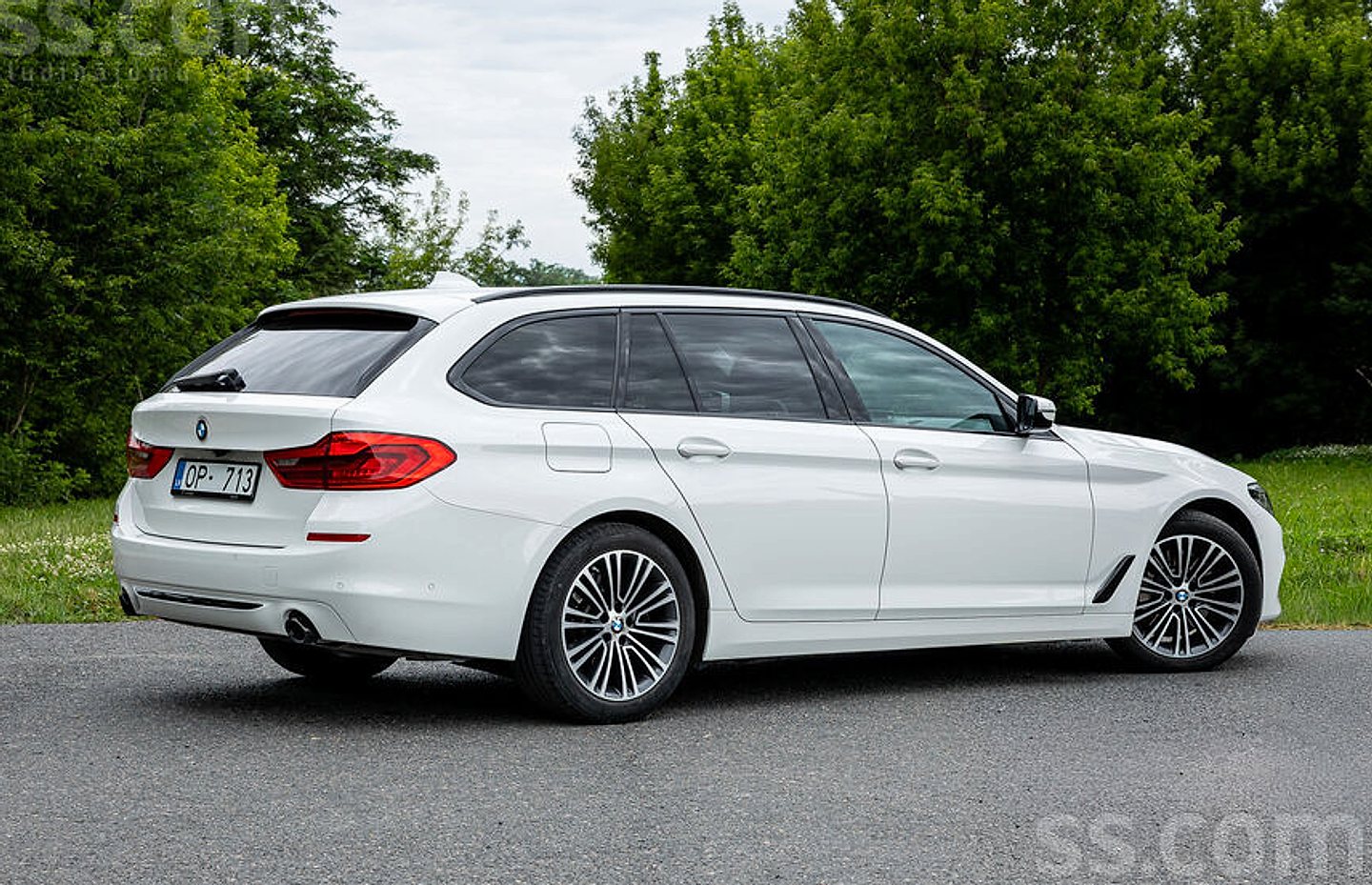 BMW 530 — foto 4