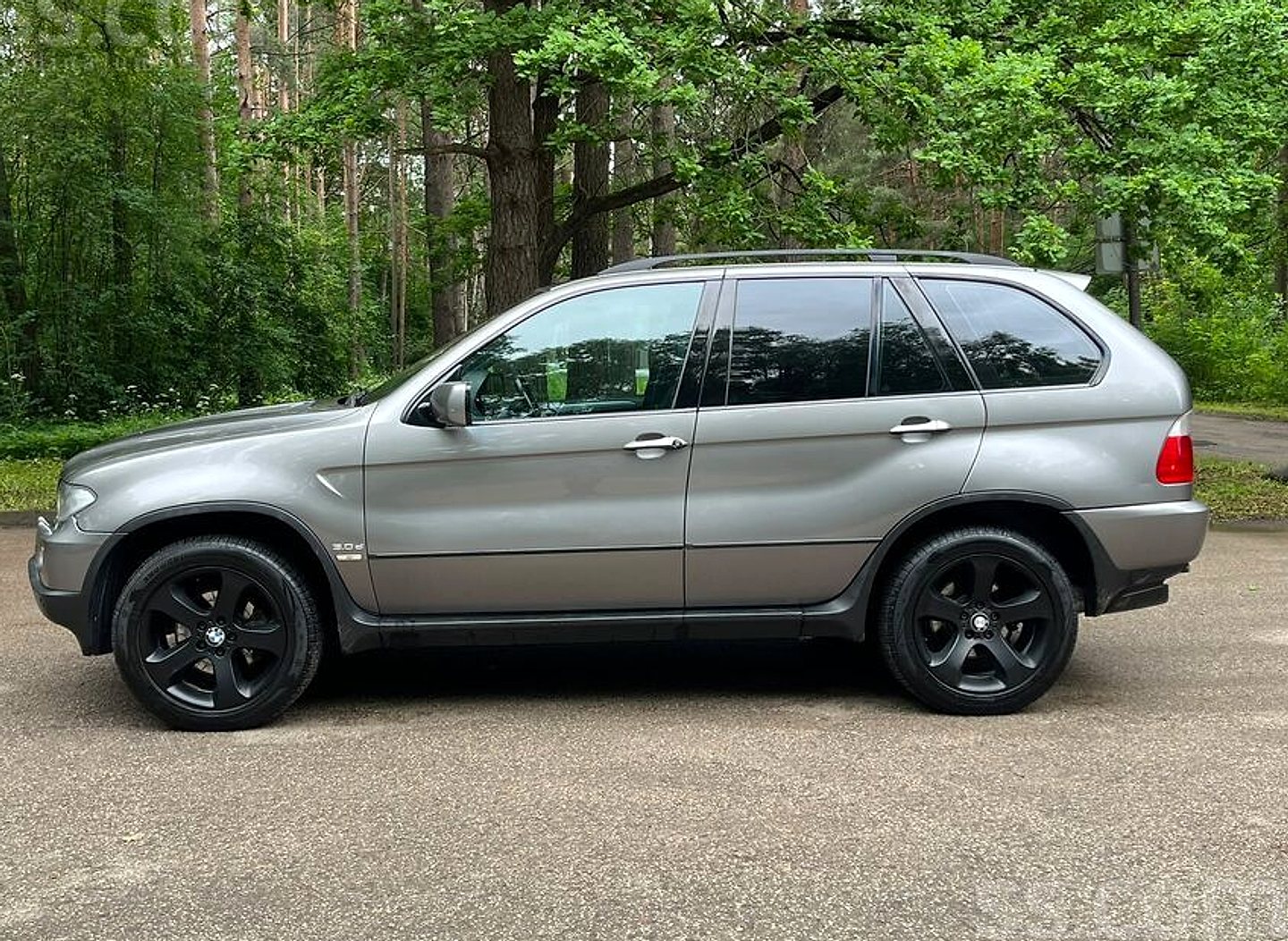 BMW X5 — foto 2