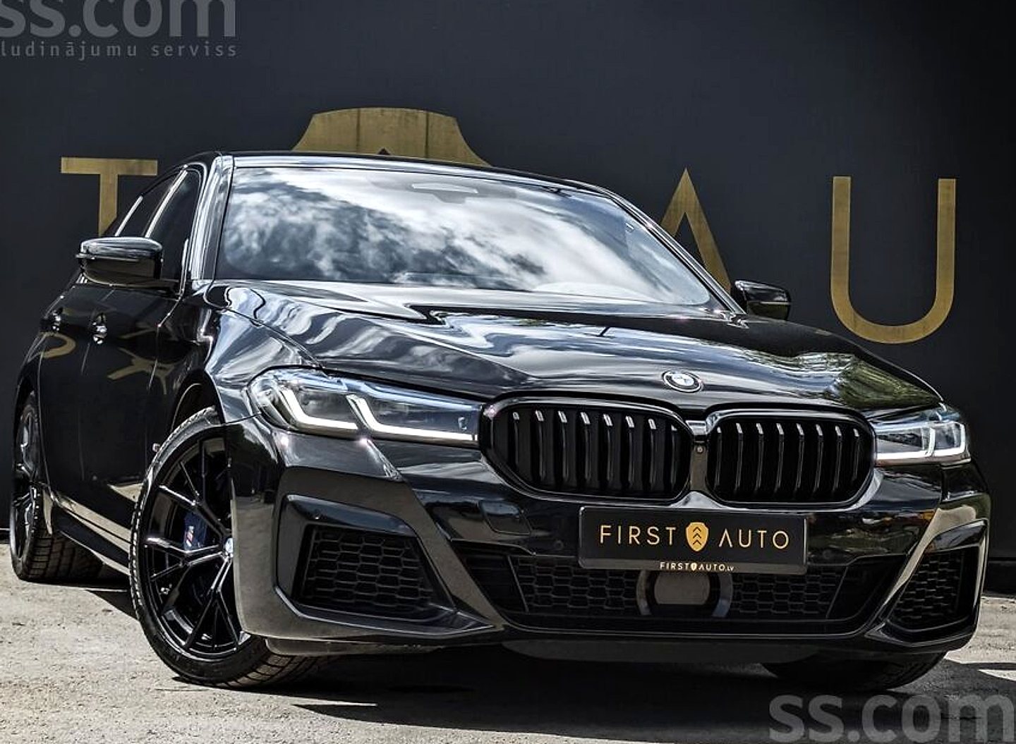 BMW 550, 2021. gads