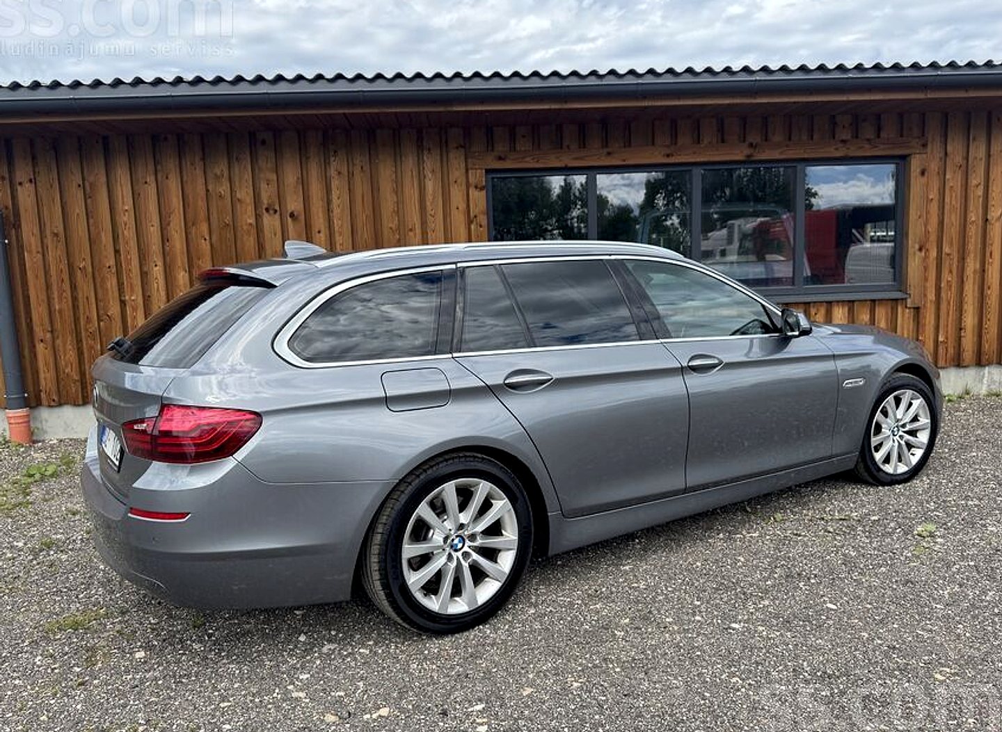 BMW 518 — foto 6