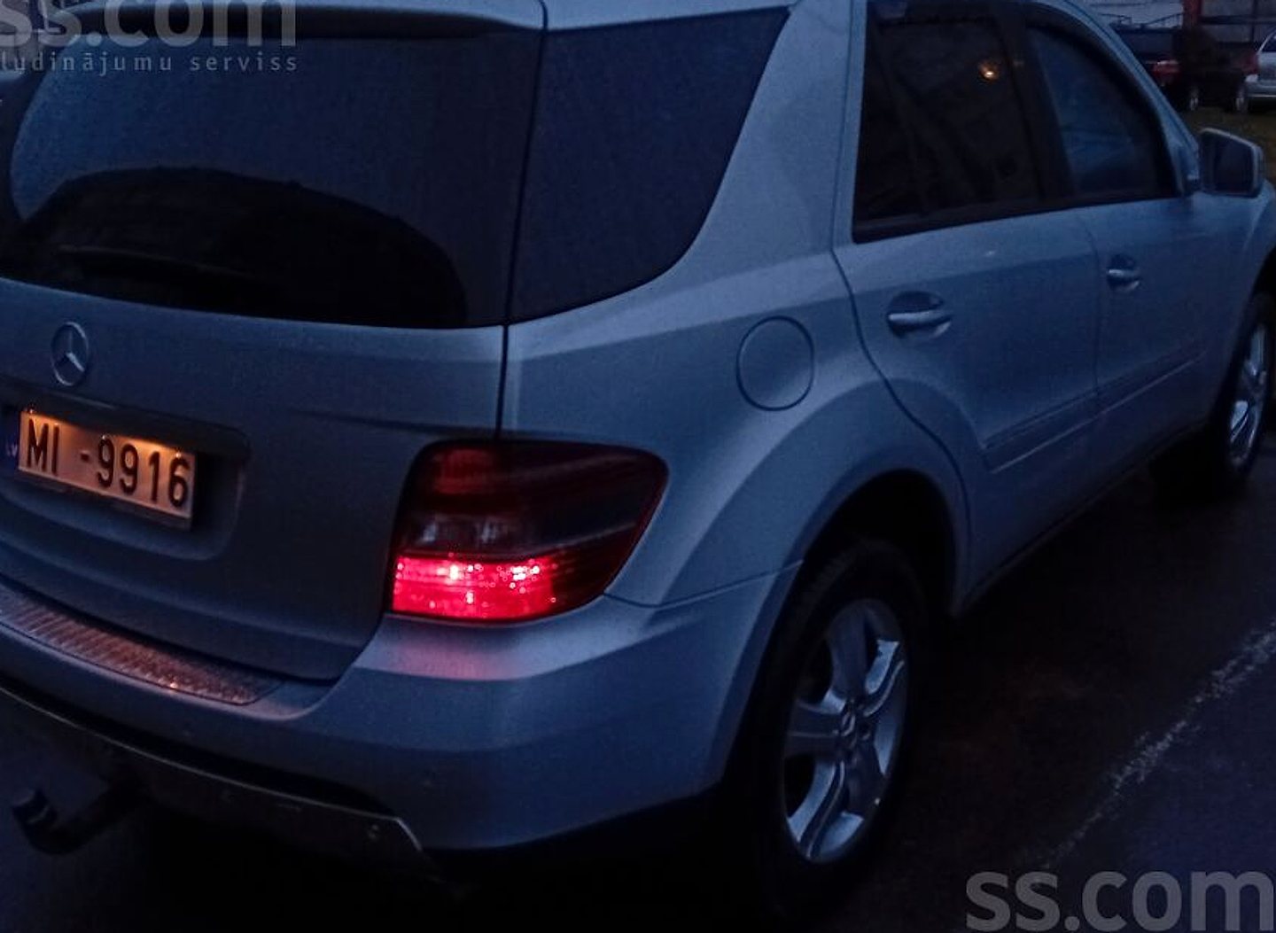 Mercedes-Benz ML320 — foto 6