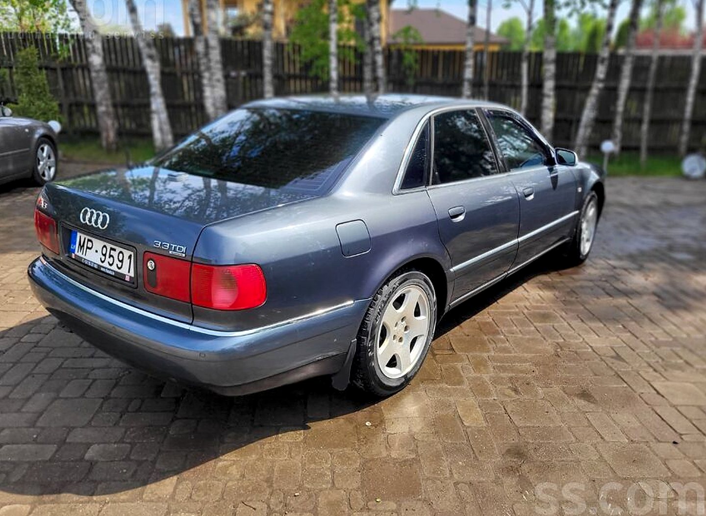 Audi A8 — foto 4