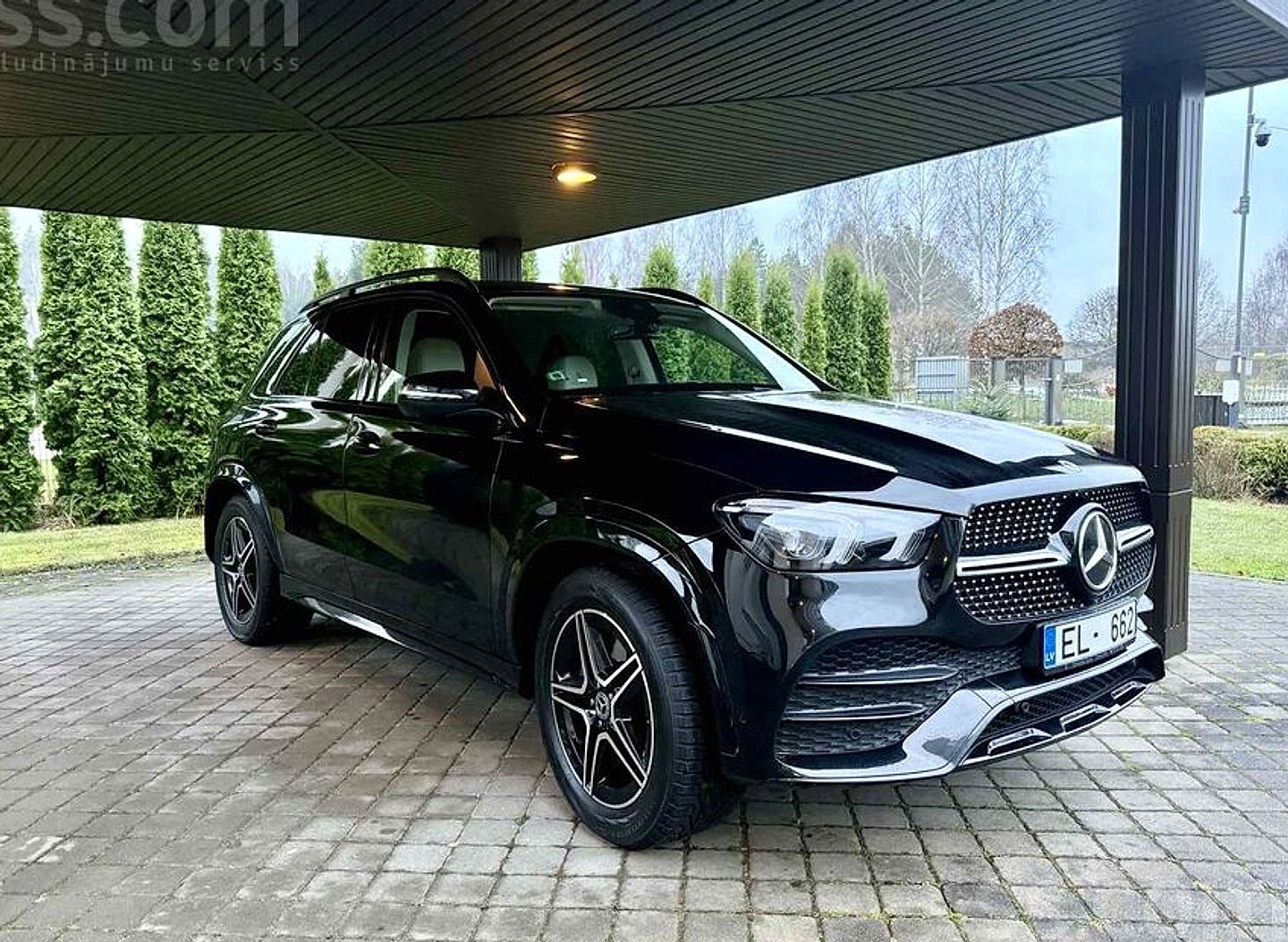 Mercedes-Benz GLE 300 — foto 3