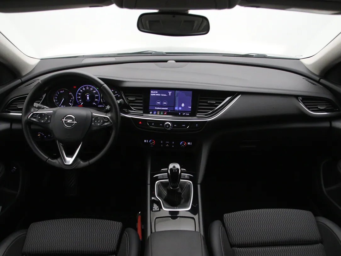 Opel Insignia — foto 3