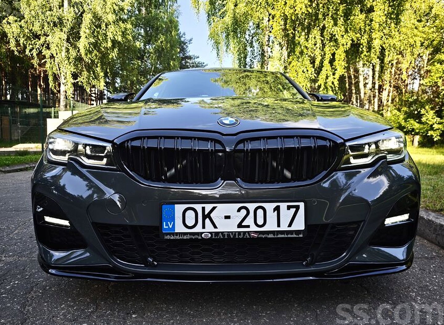 BMW 320 — foto 2