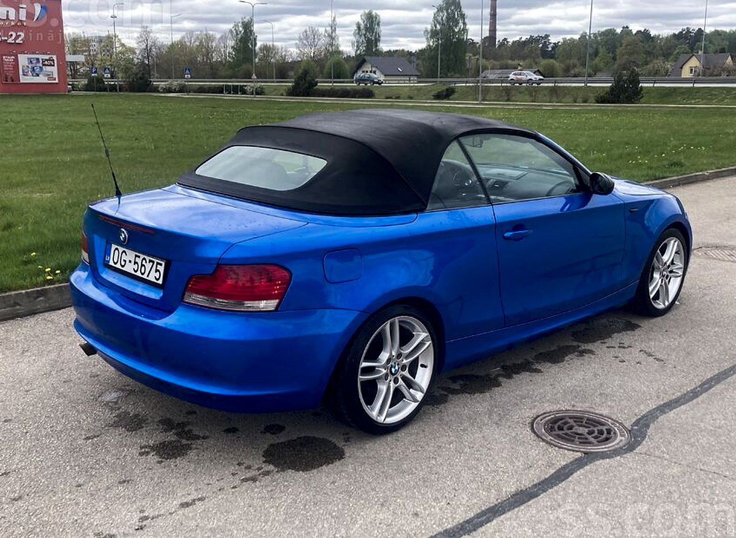 BMW 118 — foto 5