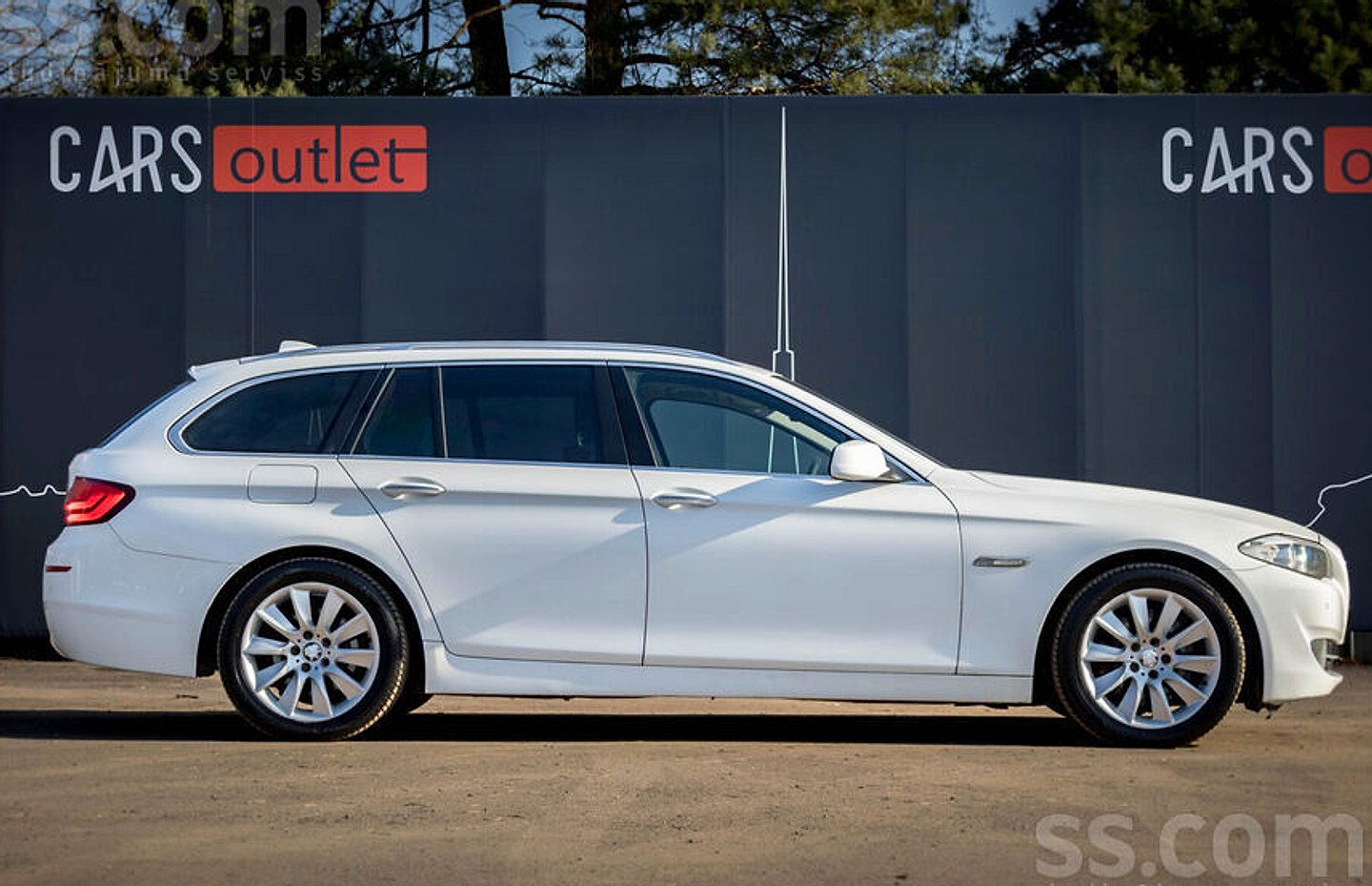BMW 525 — foto 4