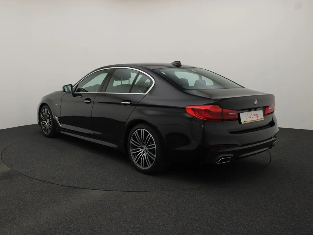 BMW 520 — foto 8