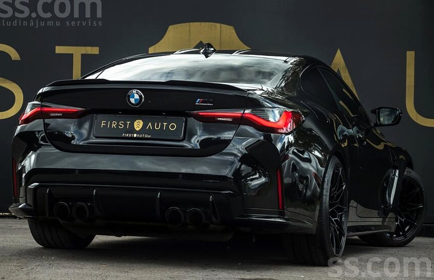 BMW M4 — foto 4