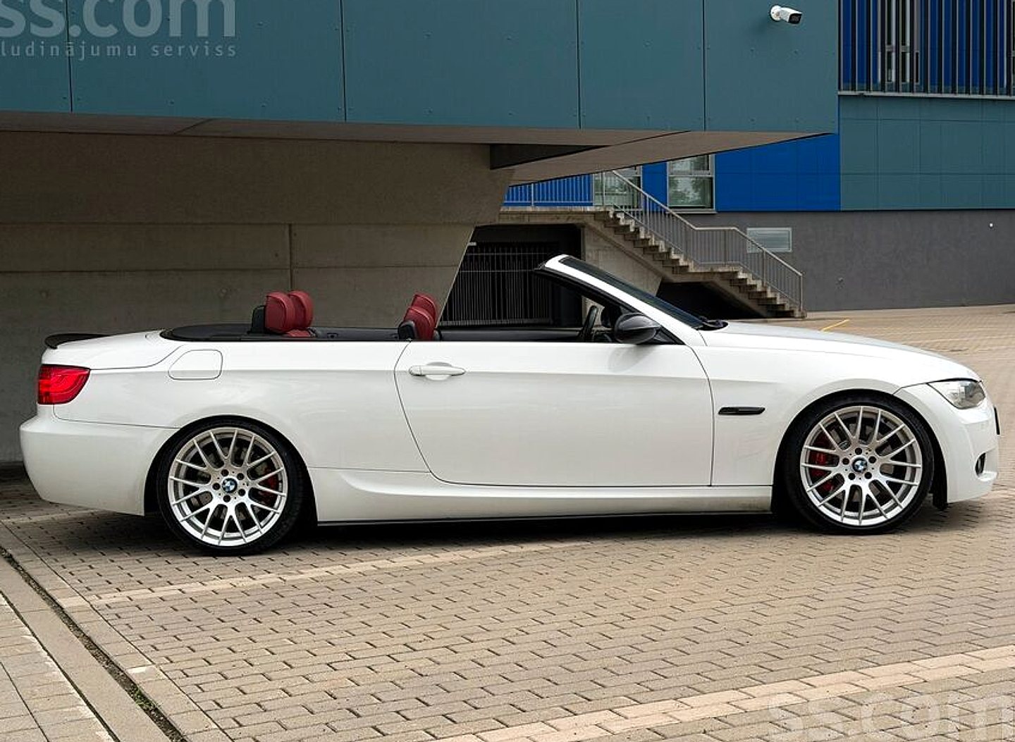 BMW 330 — foto 4