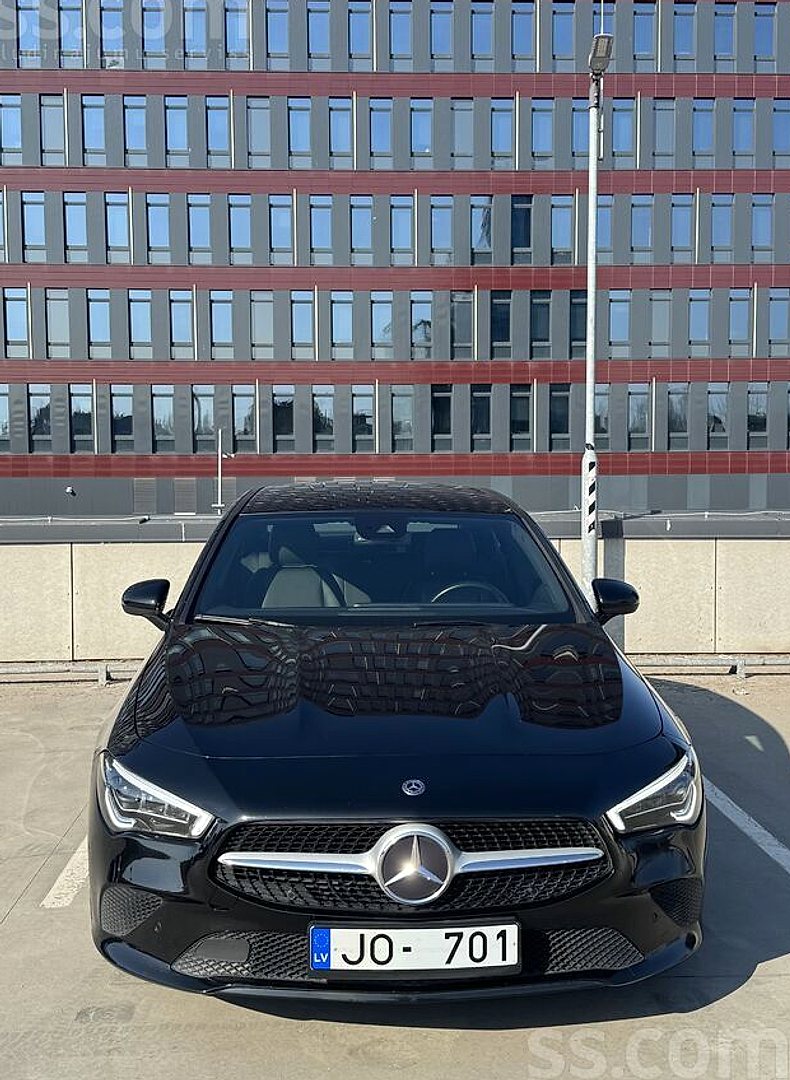 Mercedes-Benz CLA180 — foto 2