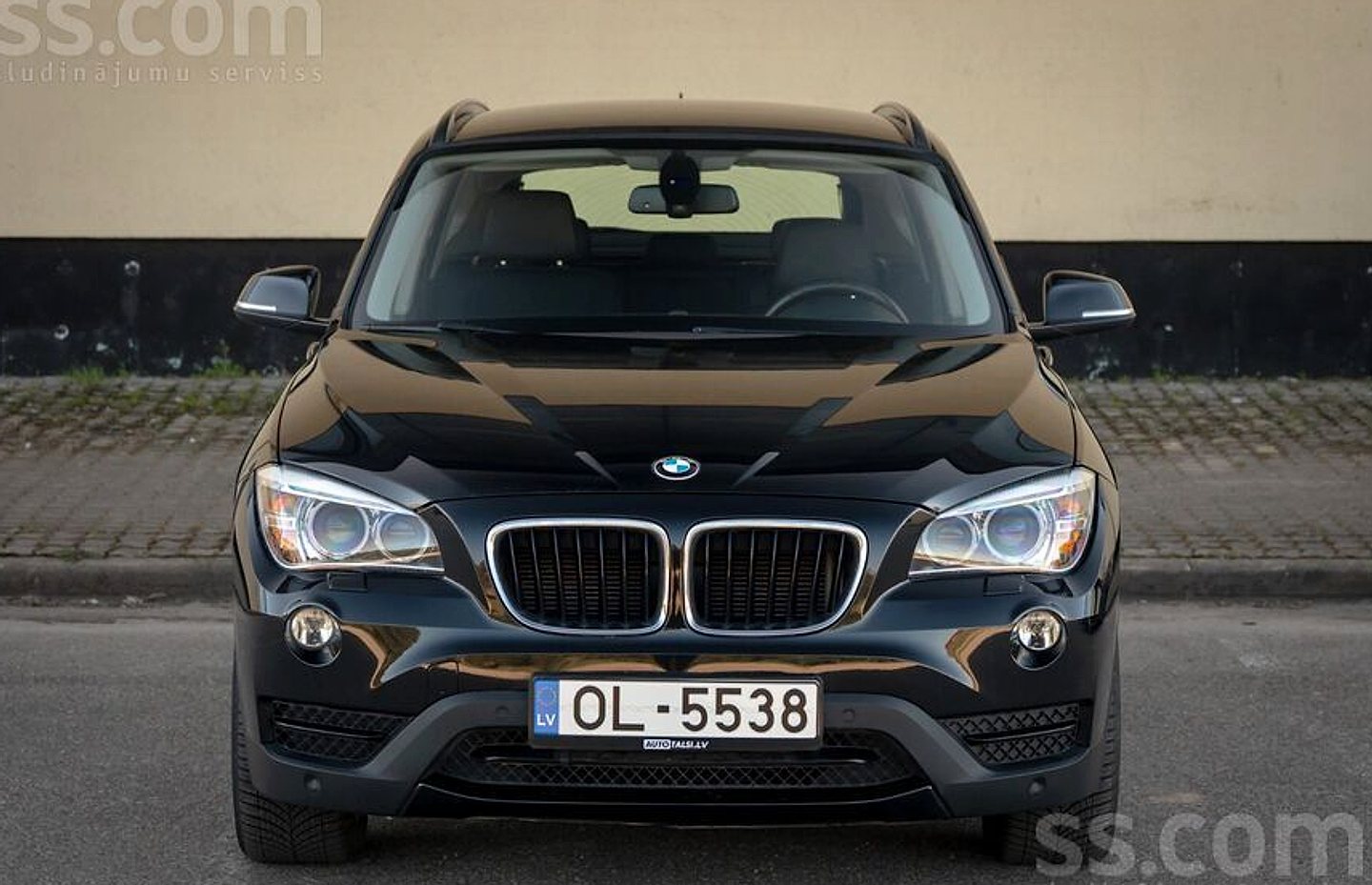 BMW X1 — foto 2