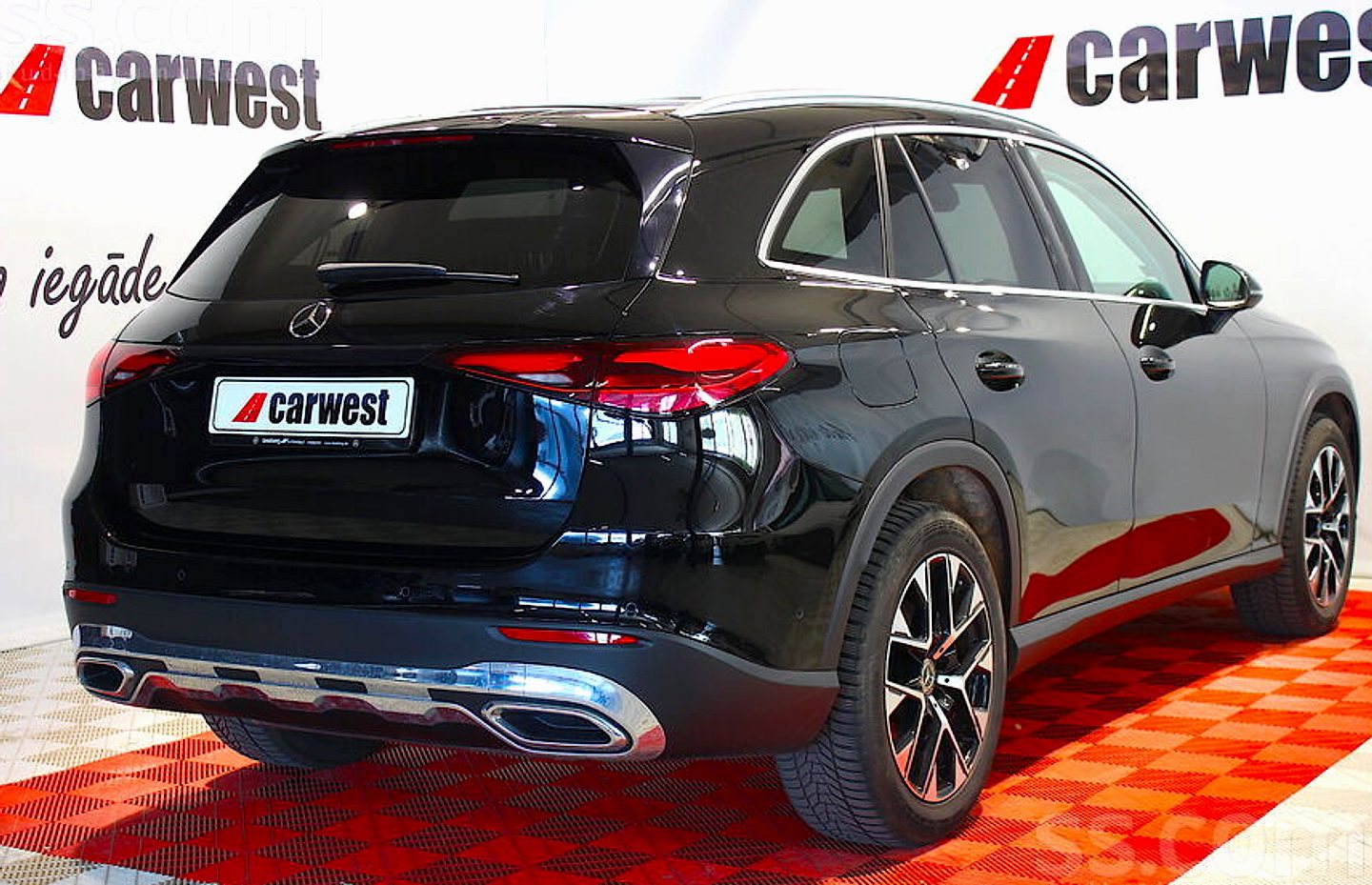 Mercedes-Benz GLC 200 — foto 4