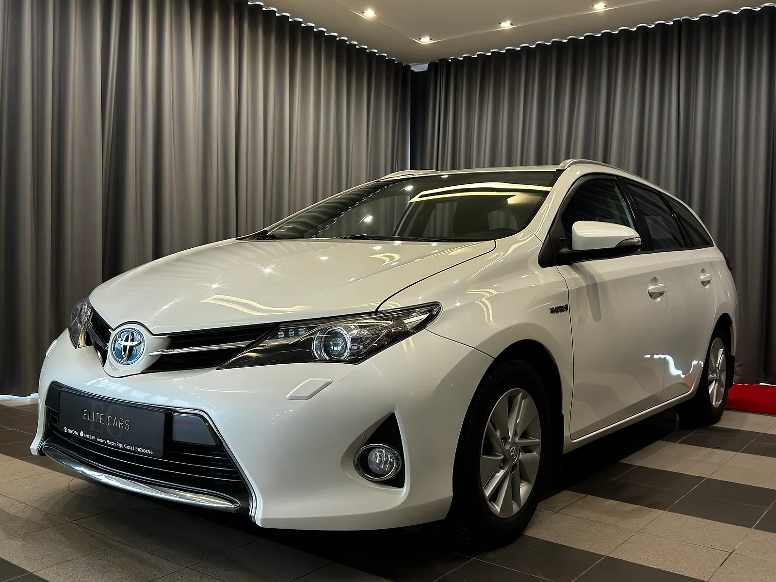 Toyota Auris, 2014. gads