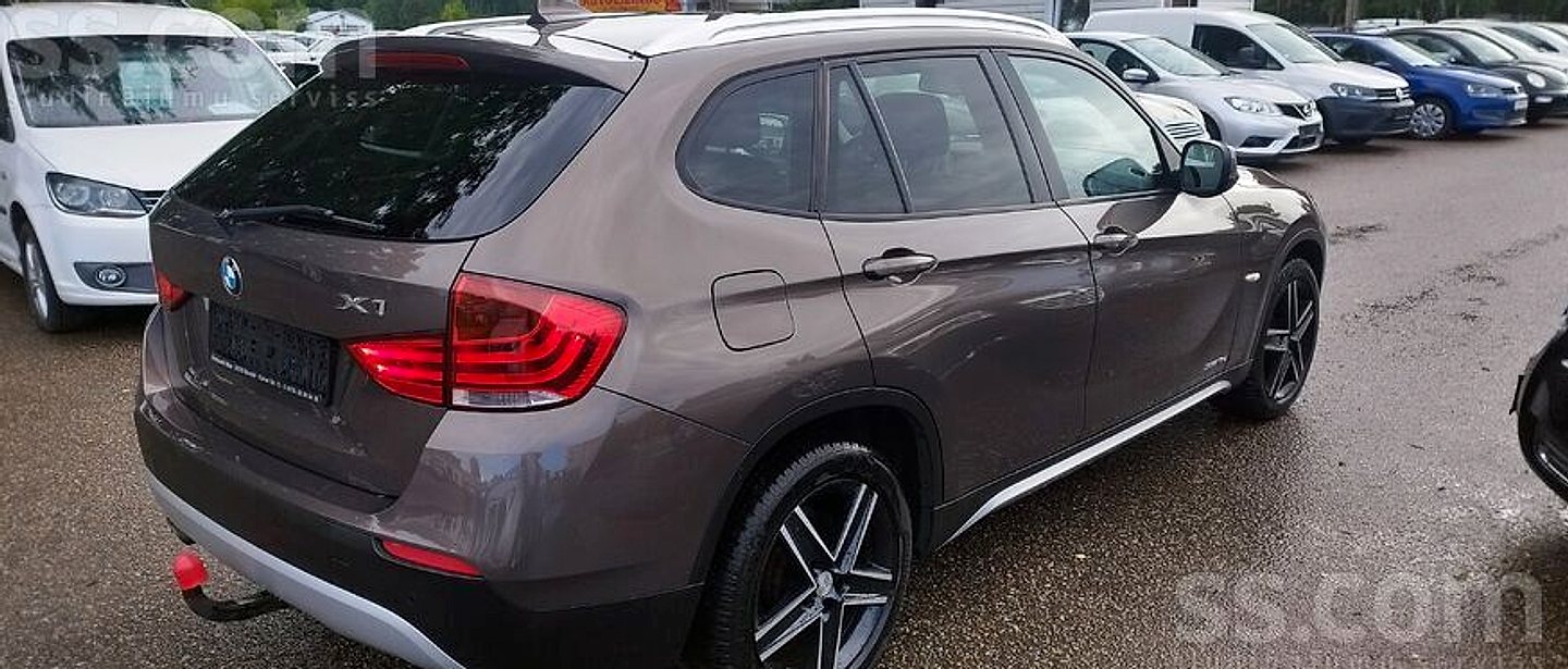 BMW X1 — foto 5