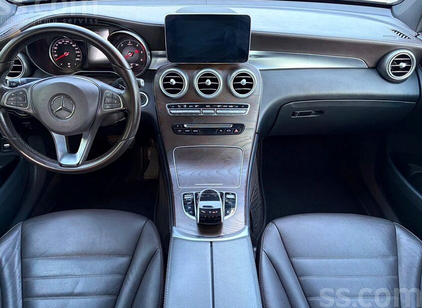 Mercedes-Benz GLC 350 — foto 5