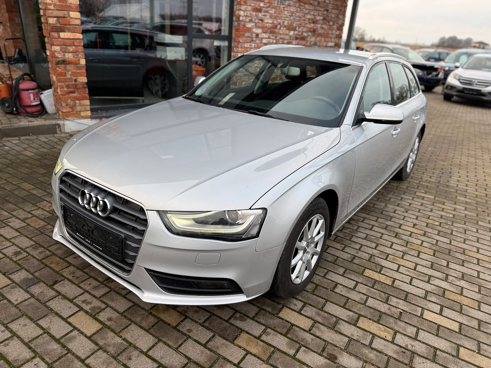 Audi A4, 2012. gads