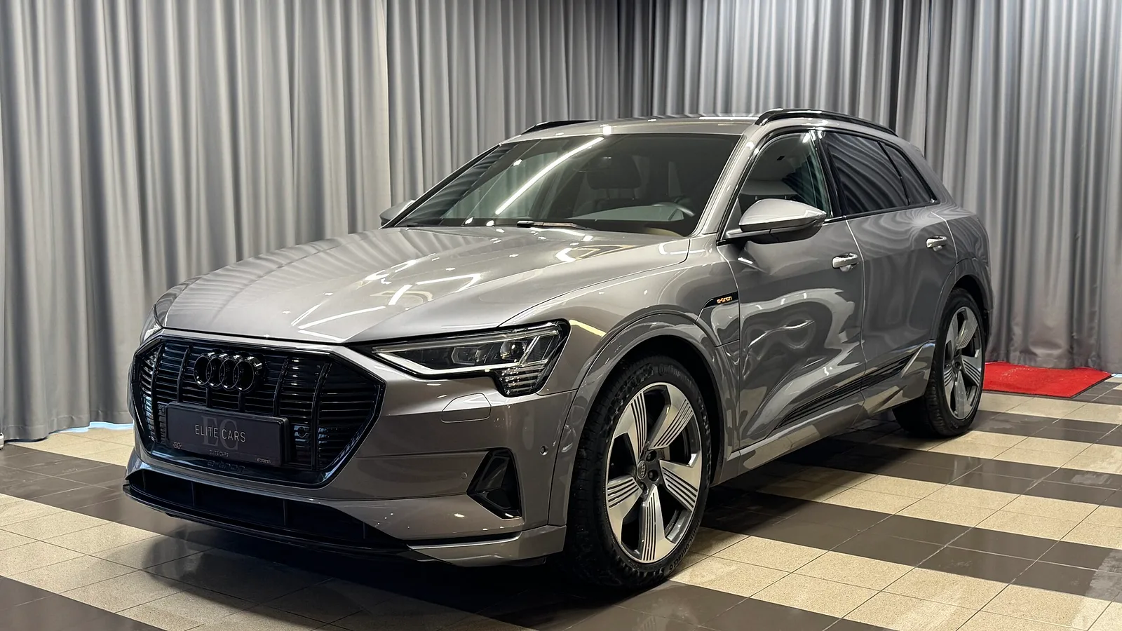 Audi e-tron, 2019. gads