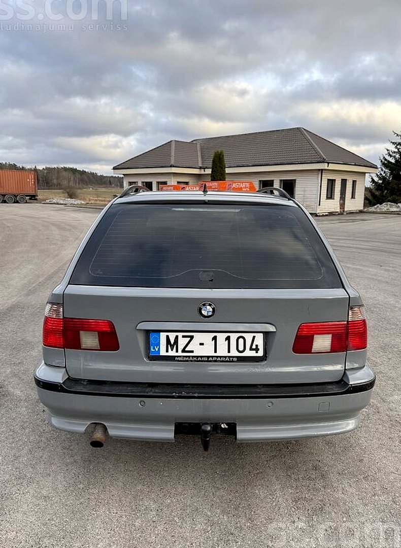 BMW 530 — foto 6