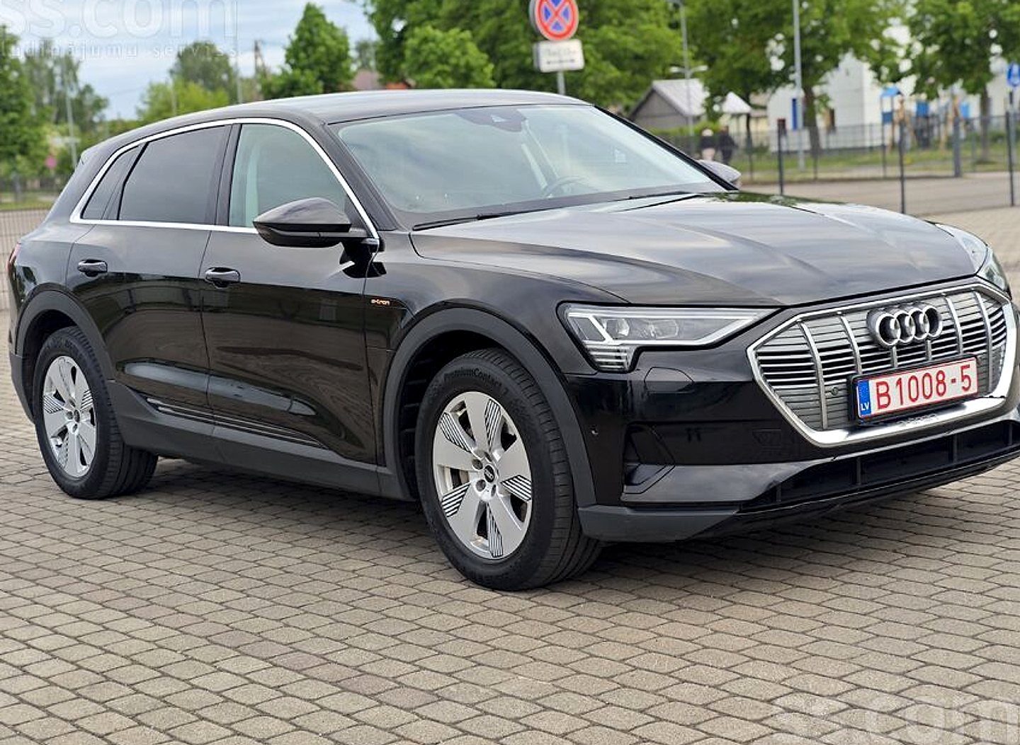 Audi E-tron — foto 3