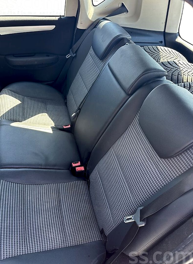 Mercedes-Benz A160 — foto 6