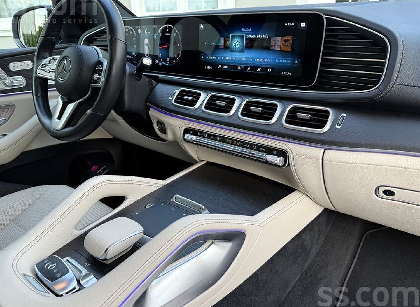 Mercedes-Benz GLE 350 — foto 6