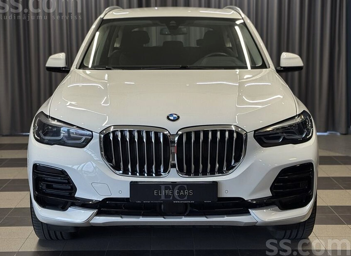 BMW X5 — foto 2