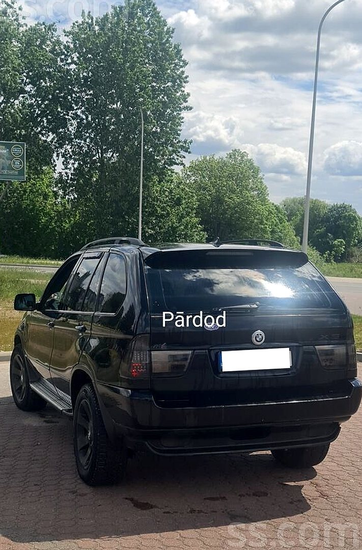 BMW X5 — foto 4