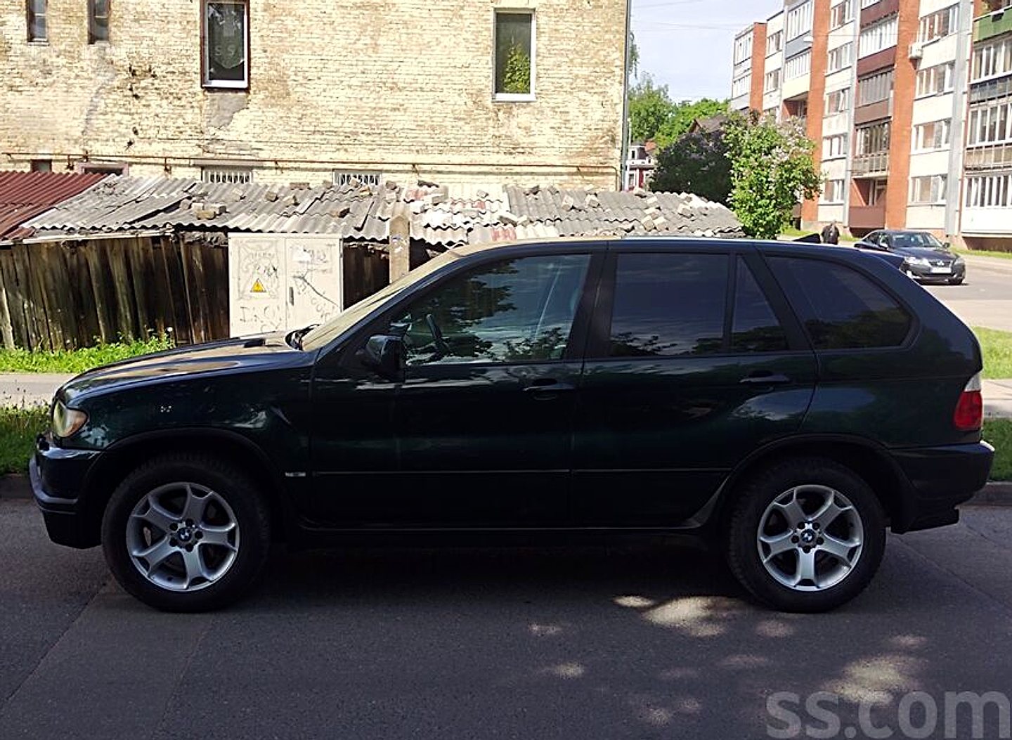 BMW X5 — foto 4