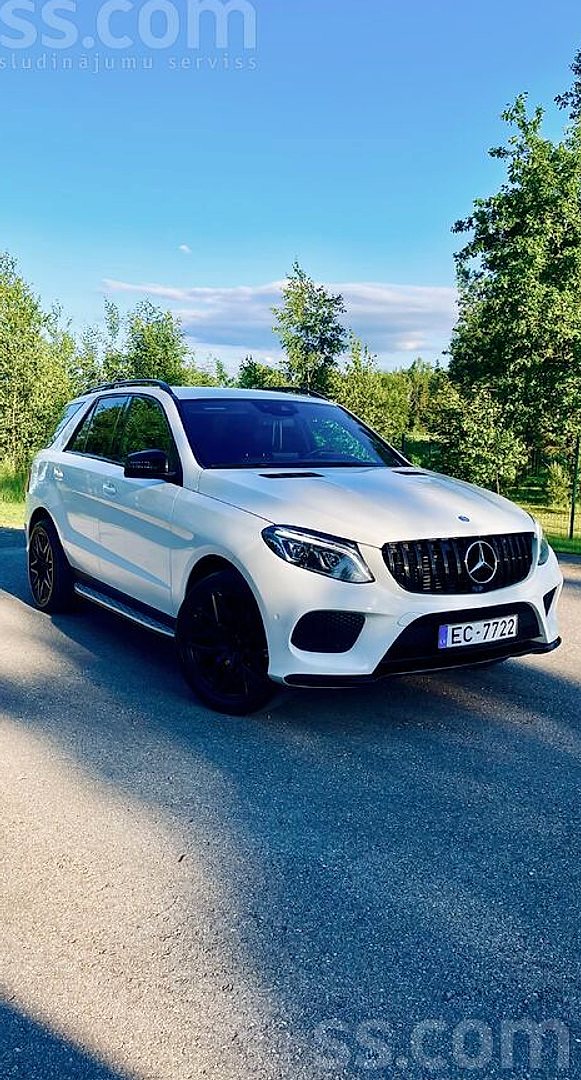 Mercedes-Benz GLE 350 — foto 6