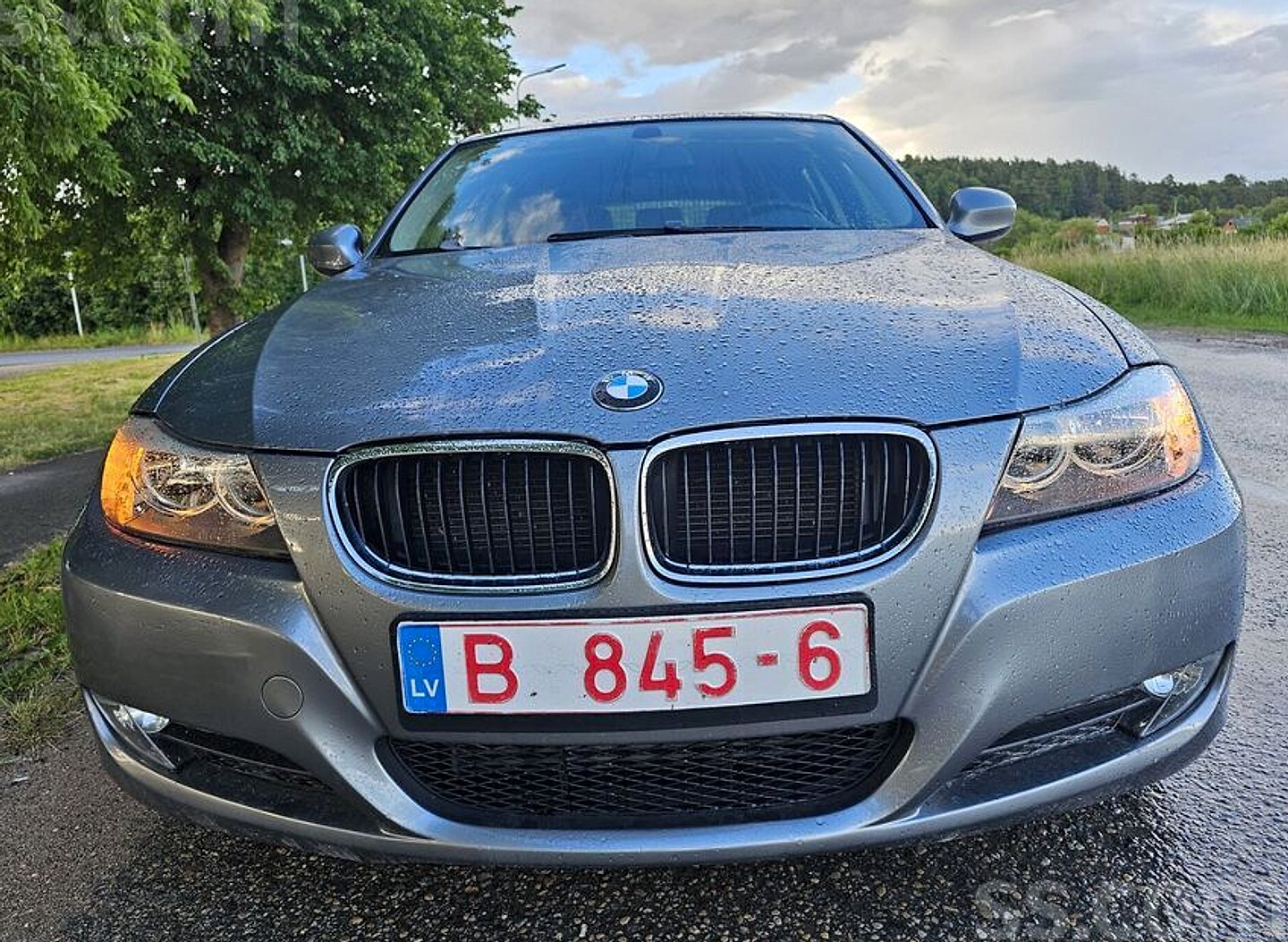 BMW 320 — foto 3
