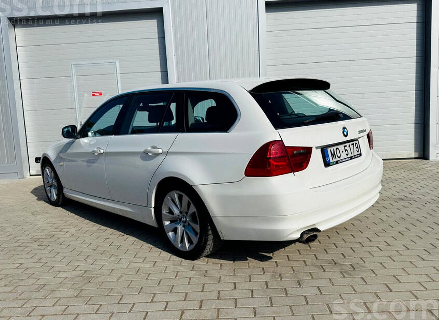 BMW 320 — foto 4