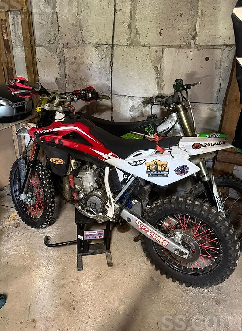 Husqvarna Wr300, 2009. gads