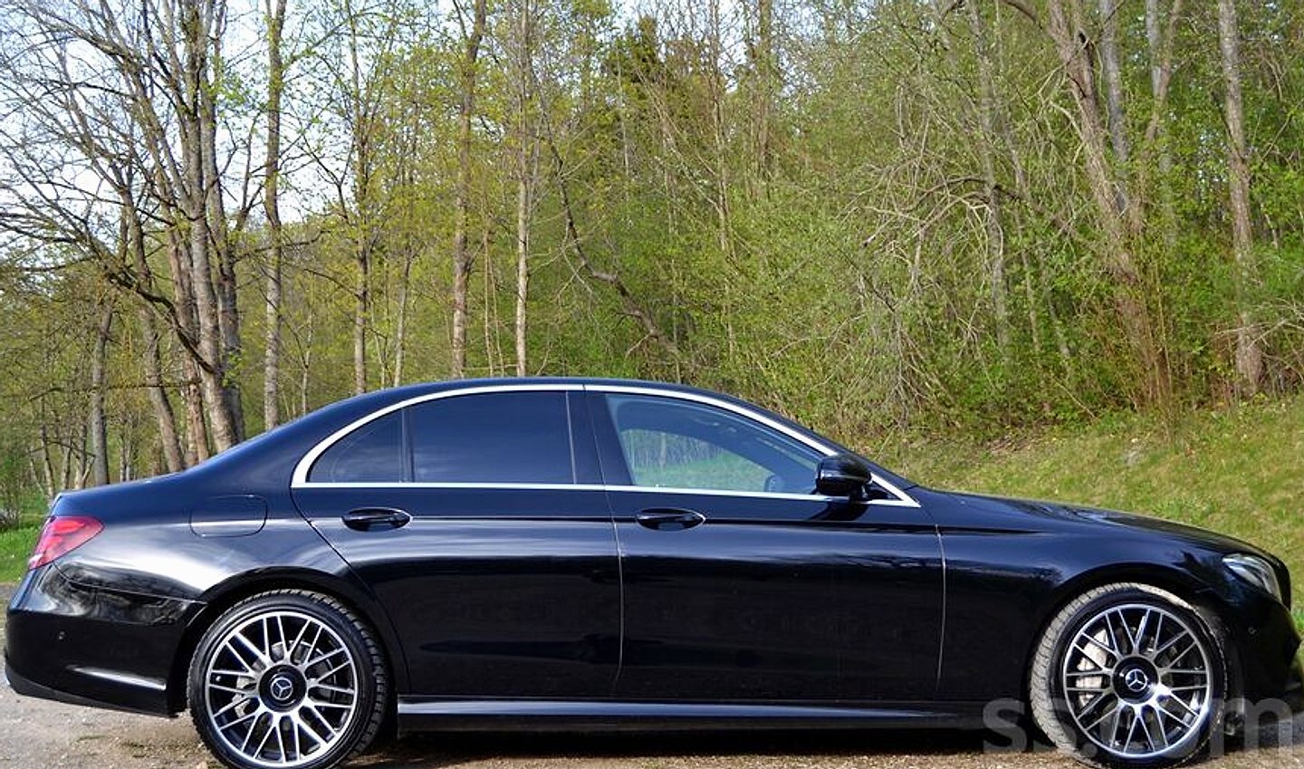 Mercedes-Benz E220 — foto 6