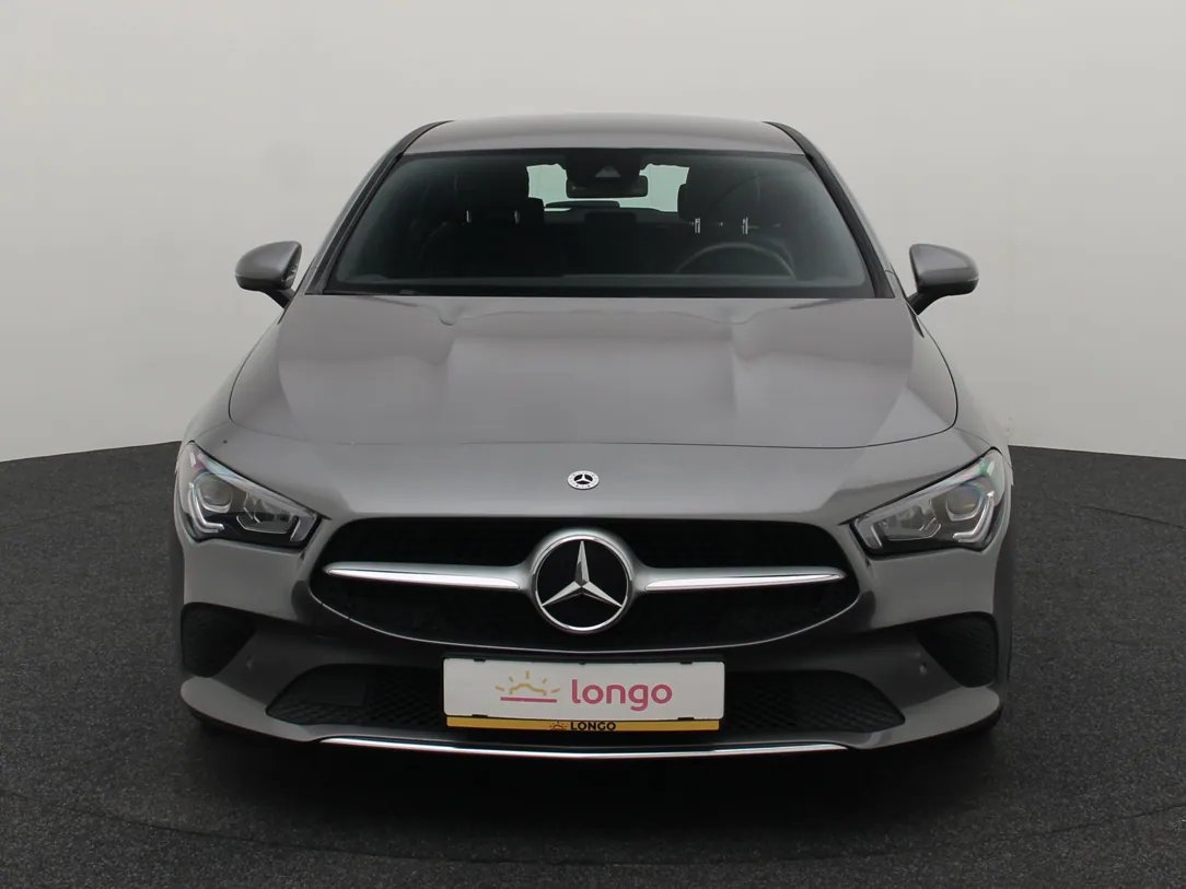 MERCEDES BENZ Cla180 — foto 4