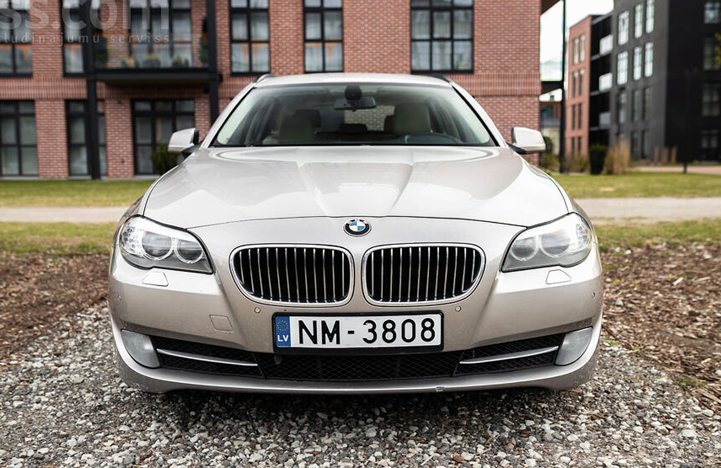 BMW 520 — foto 3