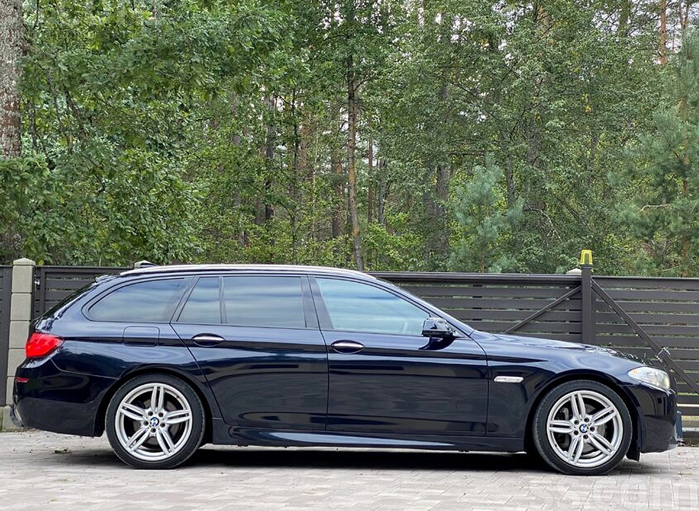 BMW 530 — foto 5
