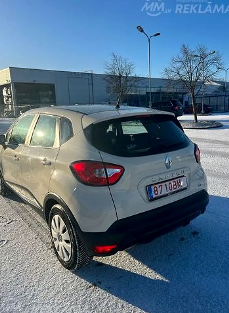 Renault Captur, 2015. gads