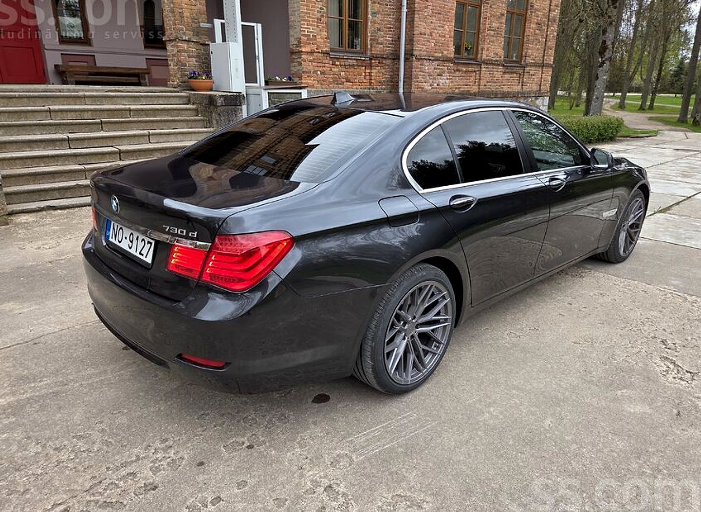 BMW 730 — foto 3