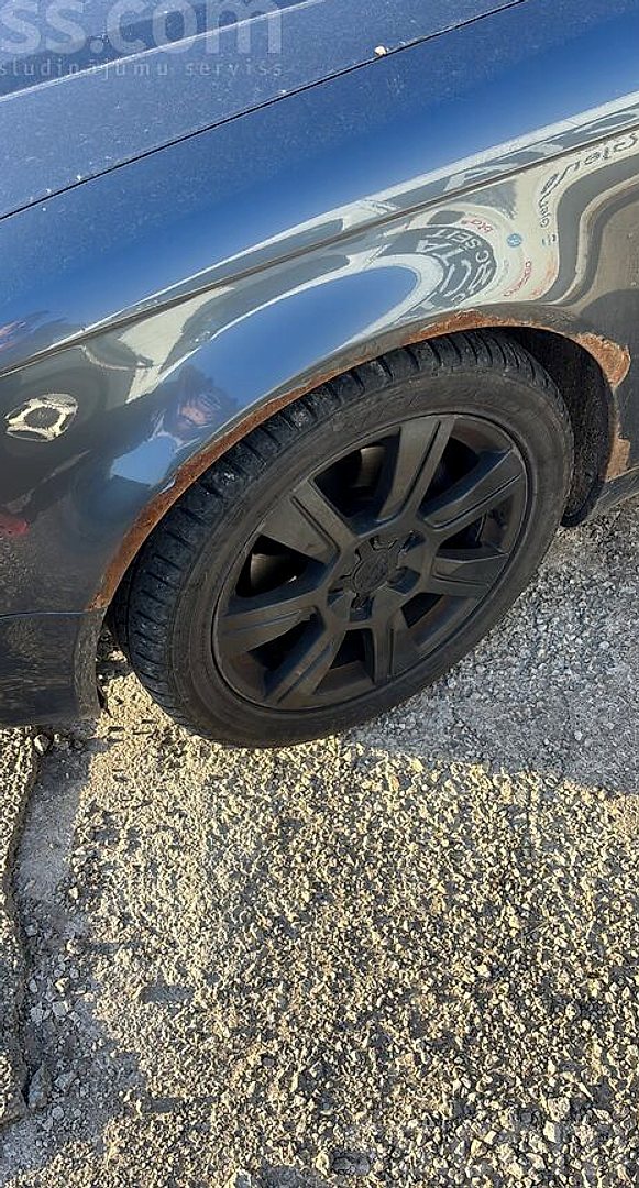 Audi A4 — foto 2
