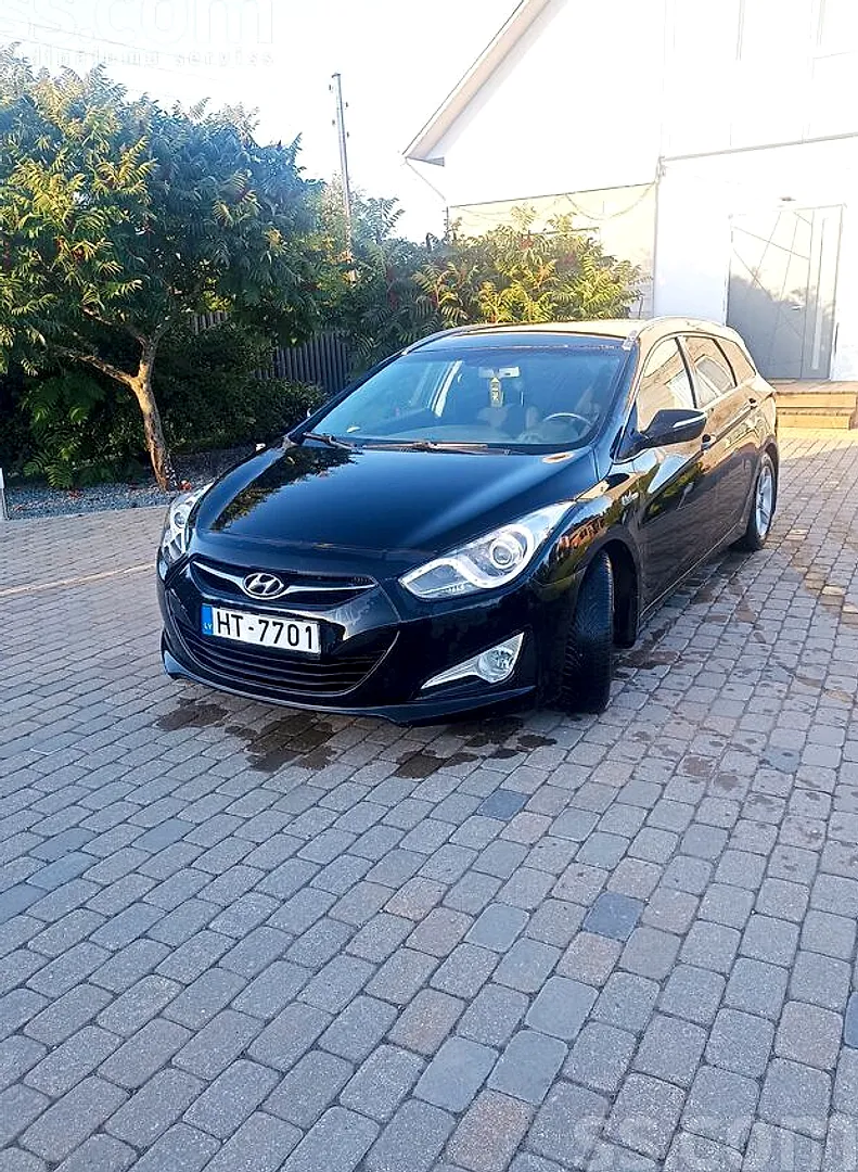 Hyundai i40, 2011. gads