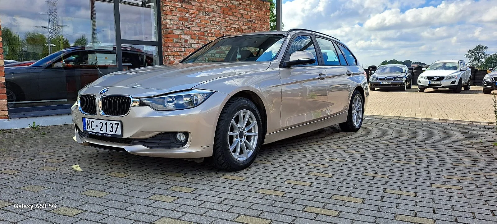 BMW 318, 2013. gads