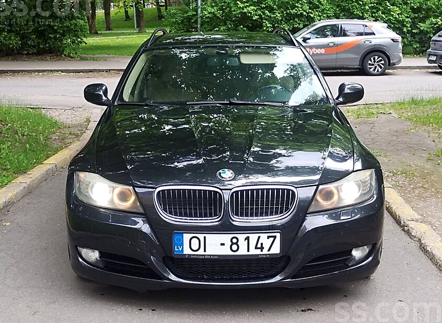BMW 320 — foto 2