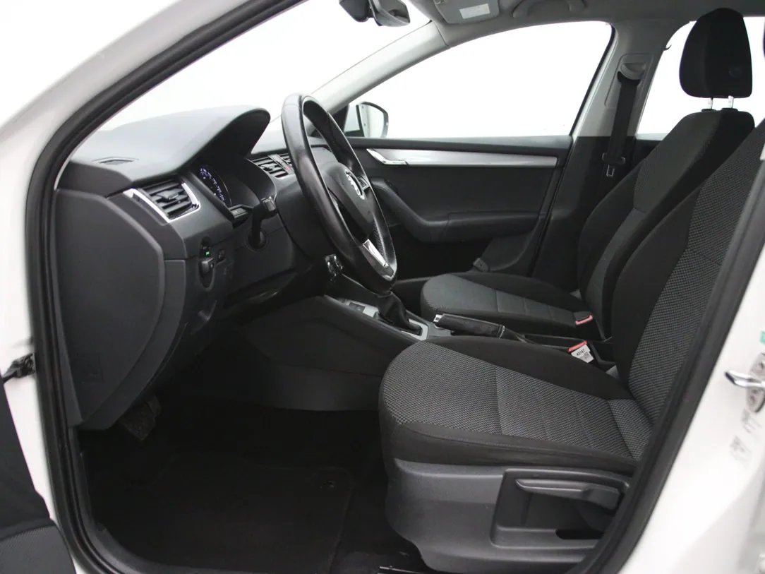 Škoda Octavia — foto 5