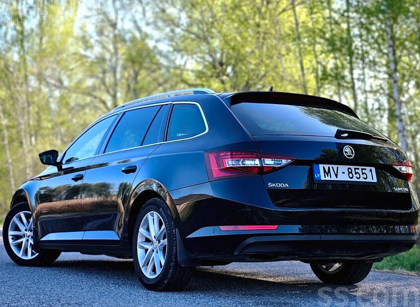 Škoda Superb — foto 4