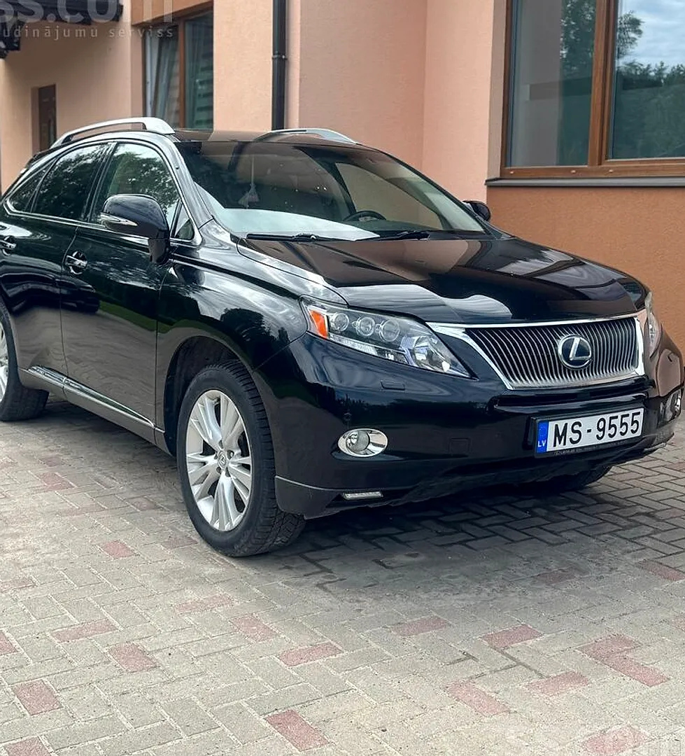 Lexus RX, 2010. gads