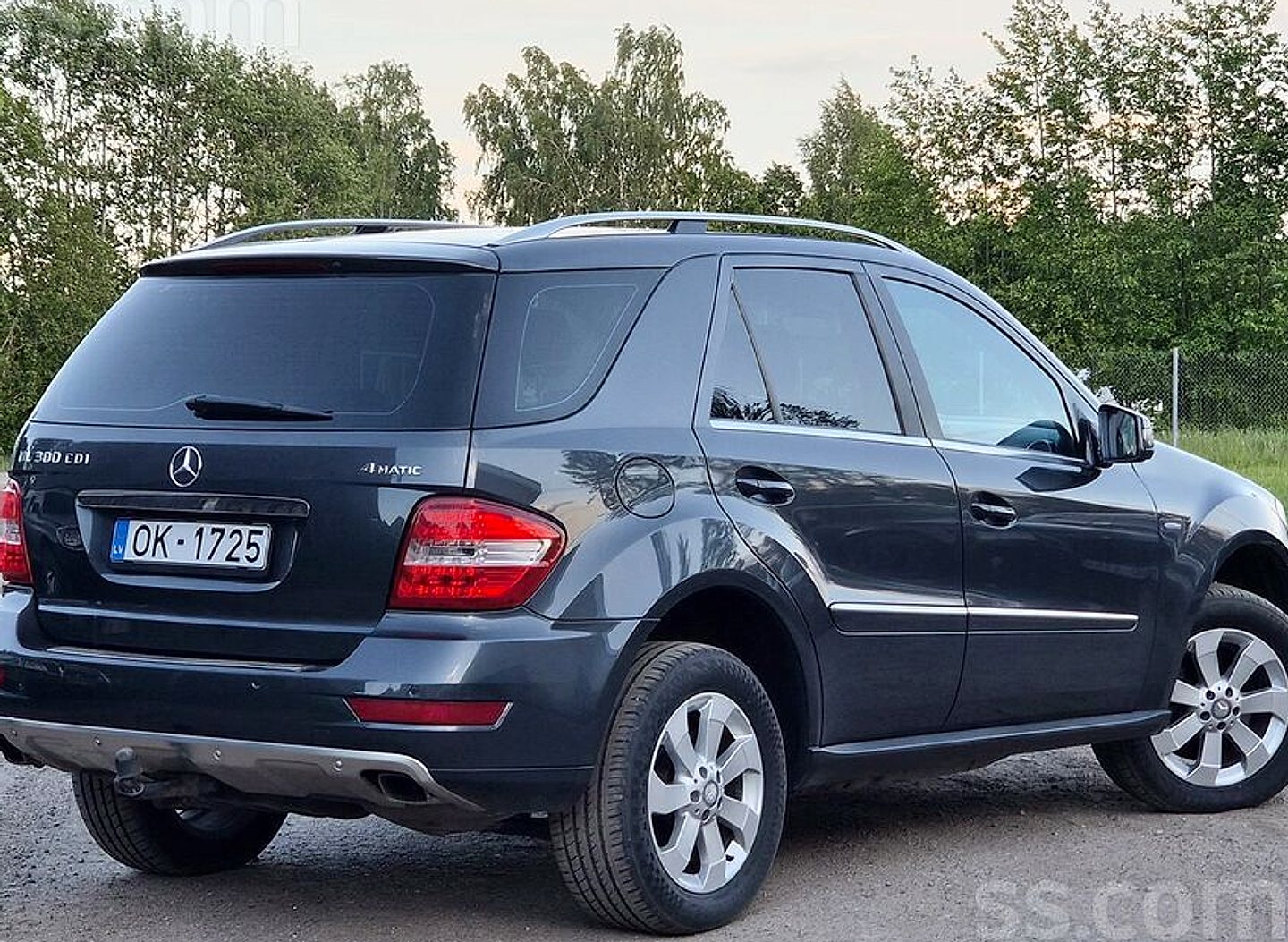 Mercedes-Benz ML300 — foto 6