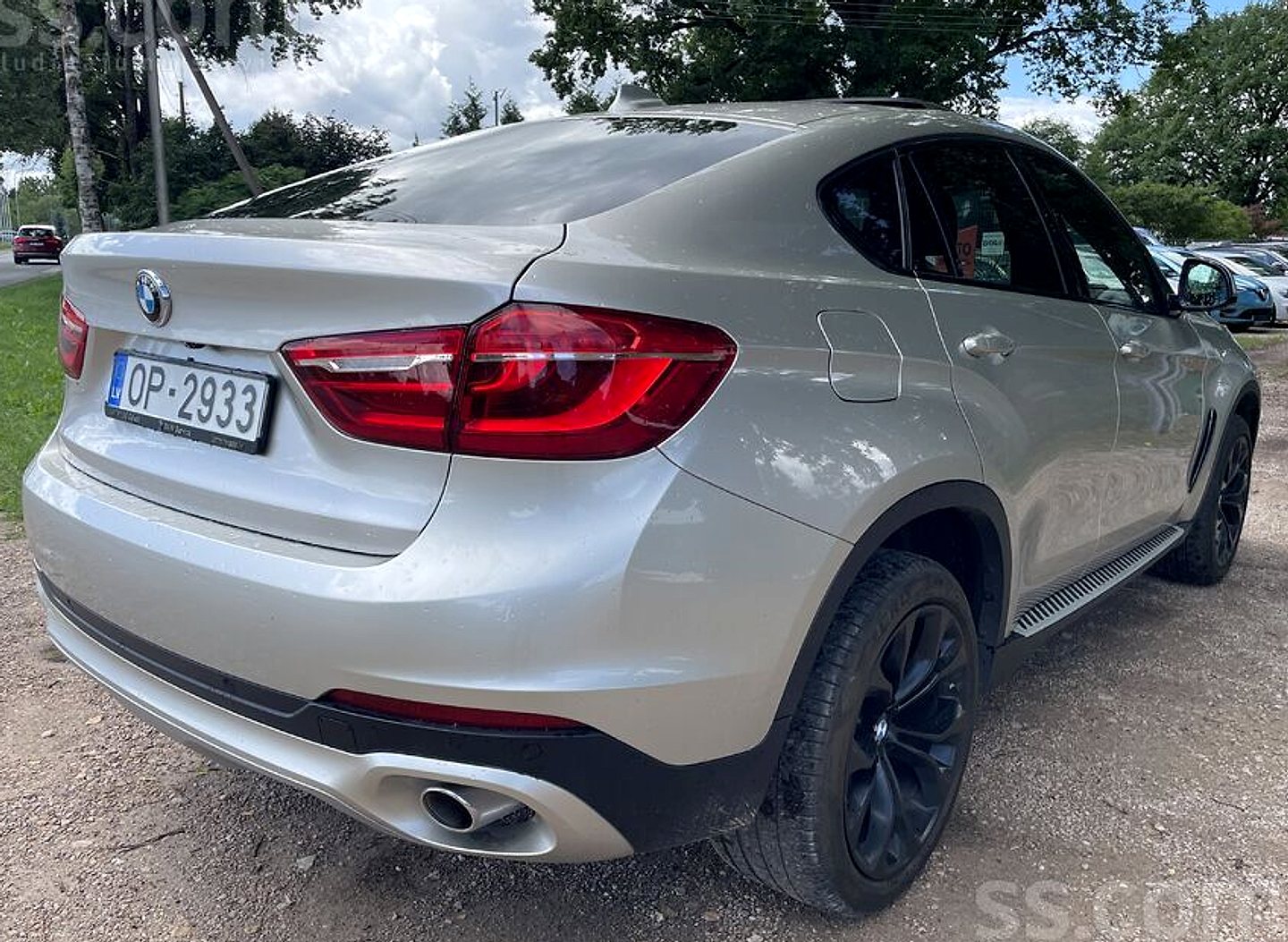 BMW X6 — foto 5